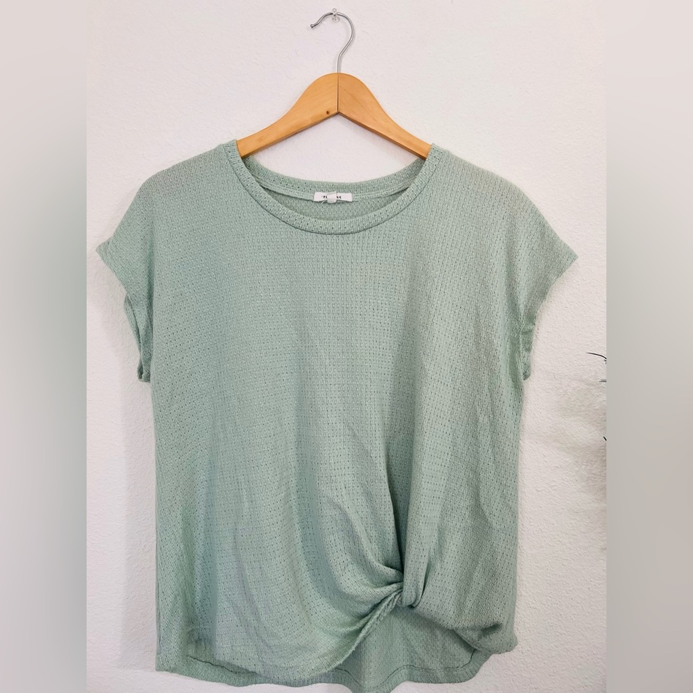 Pleione Women's Mint Green Twisted Hem Light Waffle Knit Top Size Large
